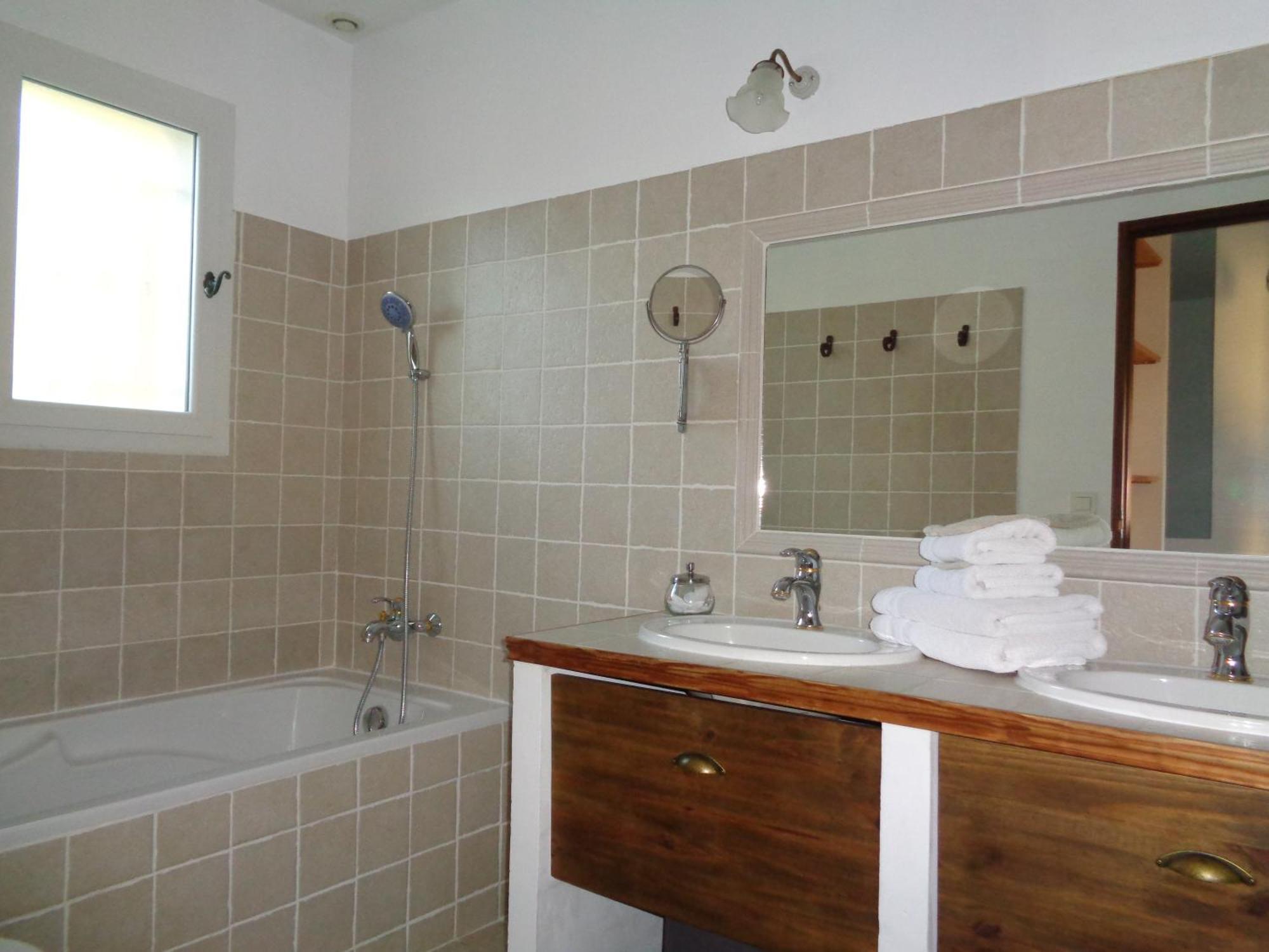 Clos Des Lavandes - Chambres Et Suites De Charme Climatisees-Luberon Lacoste  Exteriör bild