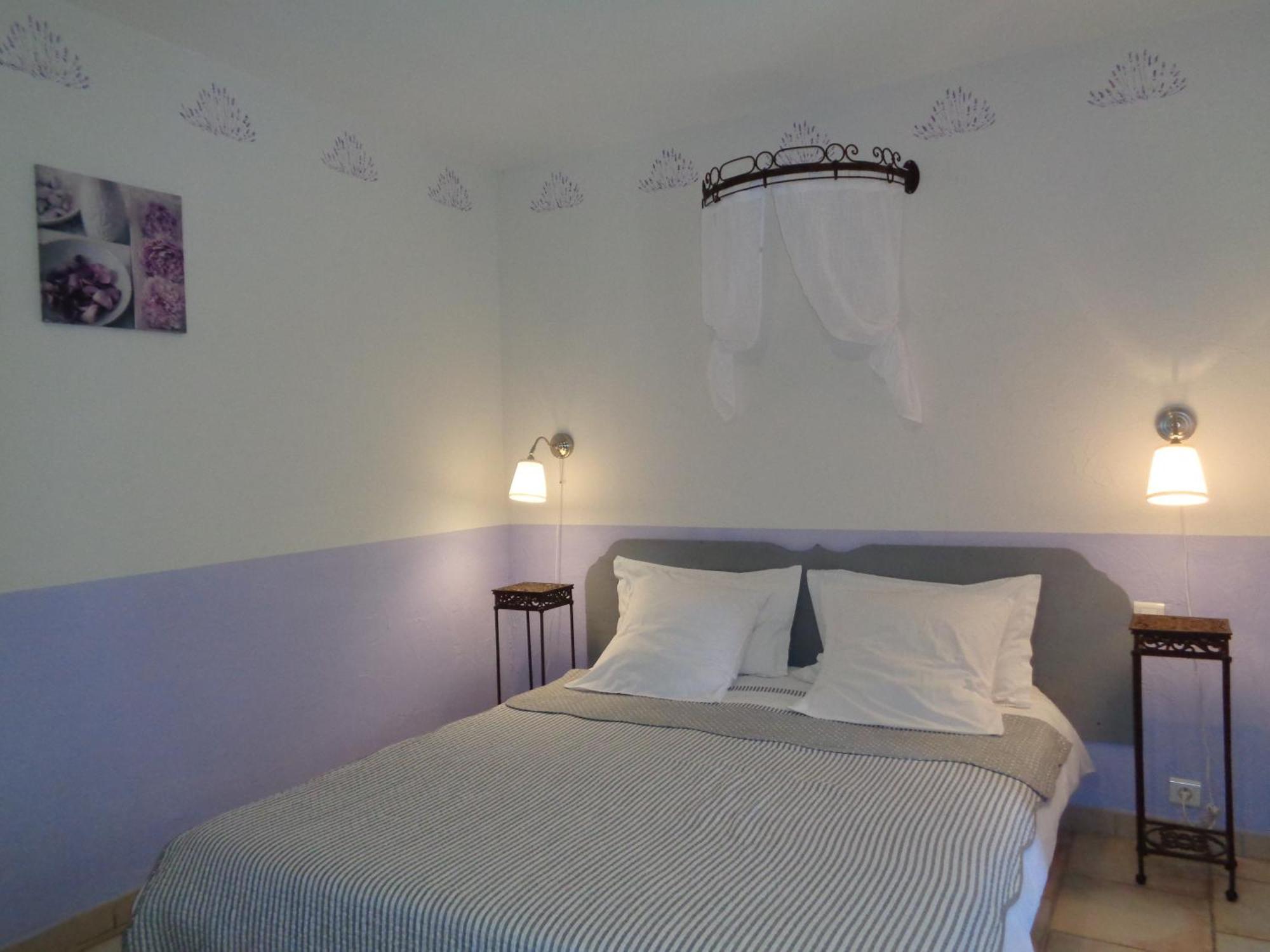 Clos Des Lavandes - Chambres Et Suites De Charme Climatisees-Luberon Lacoste  Exteriör bild