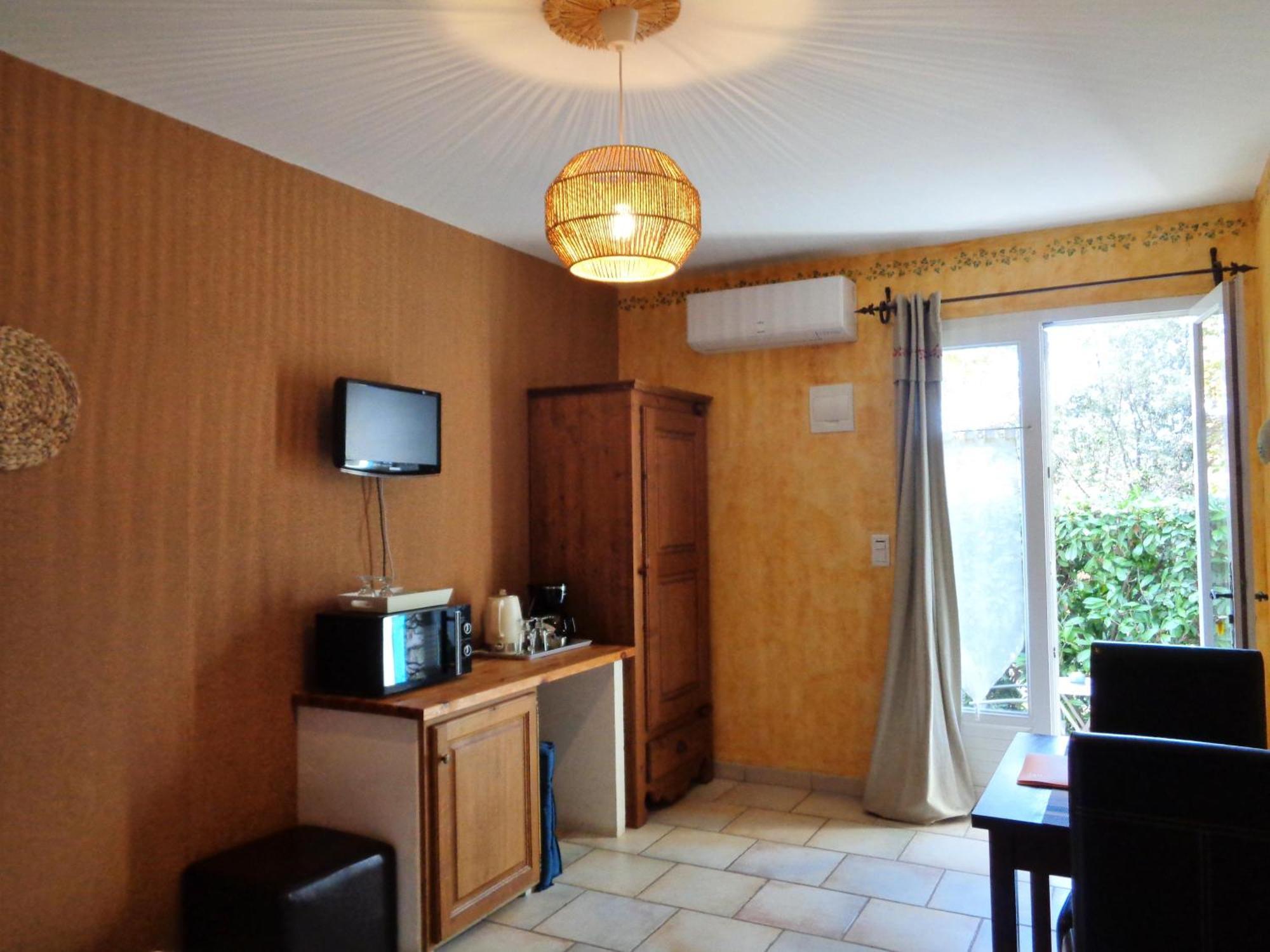 Clos Des Lavandes - Chambres Et Suites De Charme Climatisees-Luberon Lacoste  Exteriör bild