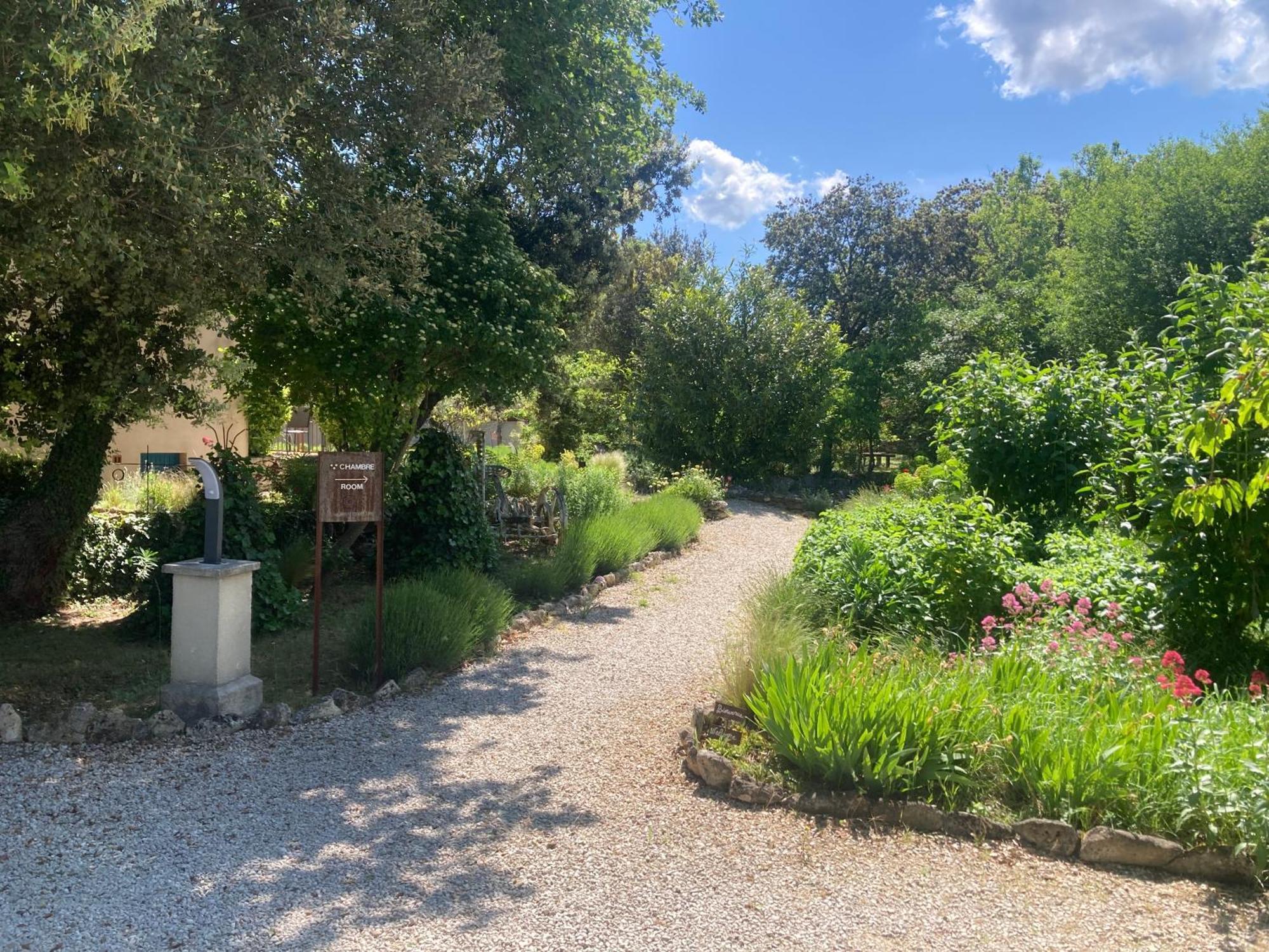 Clos Des Lavandes - Chambres Et Suites De Charme Climatisees-Luberon Lacoste  Exteriör bild